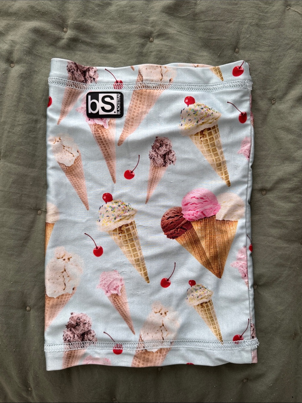 bS Kids Ice Cream Print Face Mask Tube - White with Pastel Accents